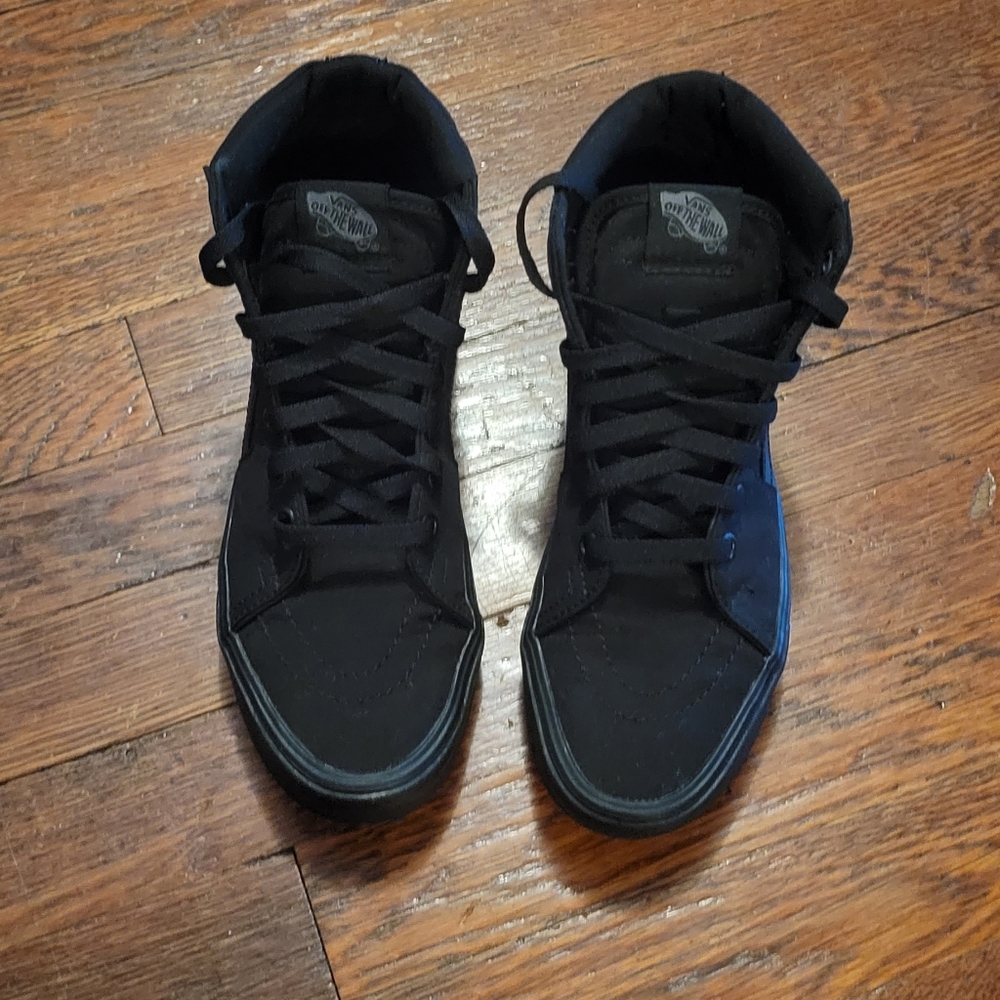 Black vans